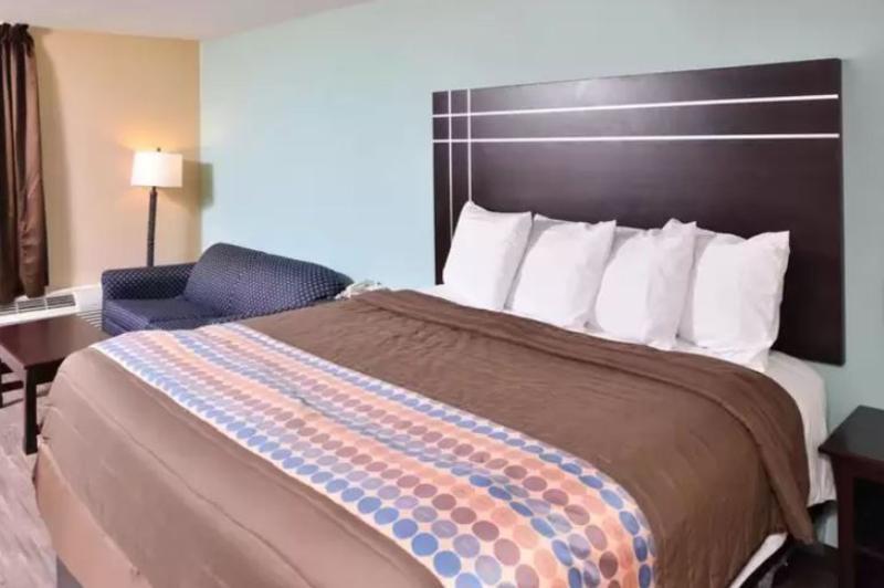 סטארקוויל Quality Inn מראה חיצוני תמונה